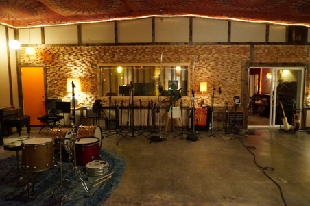 Enlarge photo 38