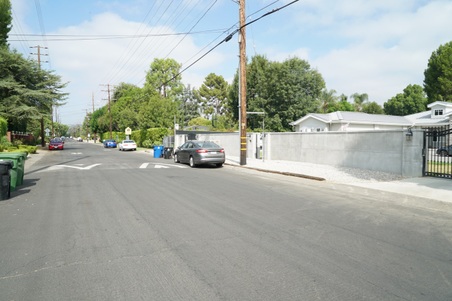 23250 Collins 
