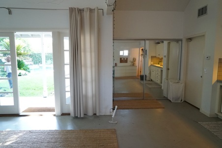 Enlarge photo 34