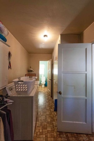 Enlarge photo 57