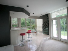 Enlarge photo 44