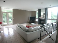 Enlarge photo 25