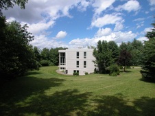 Enlarge photo 19