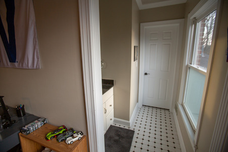 Enlarge photo 103