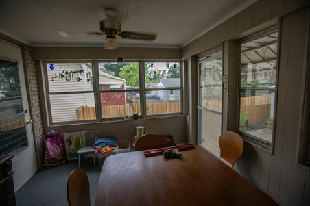 Enlarge photo 38