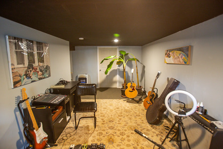 Enlarge photo 59