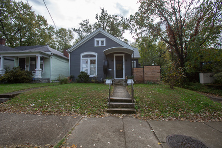 210 E Magnolia Ave