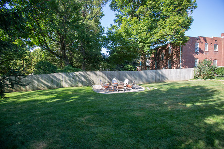 Enlarge photo 75
