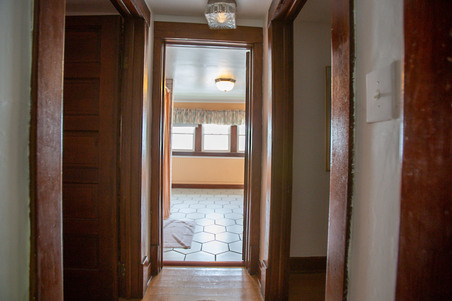 Enlarge photo 51