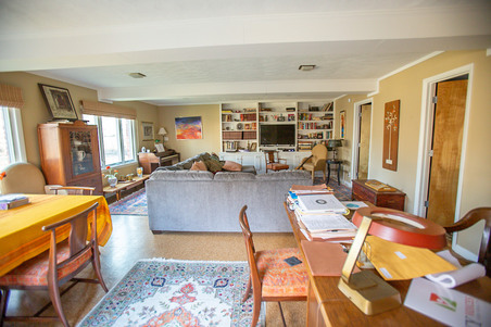 Enlarge photo 46
