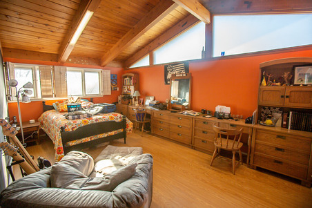 Enlarge photo 54
