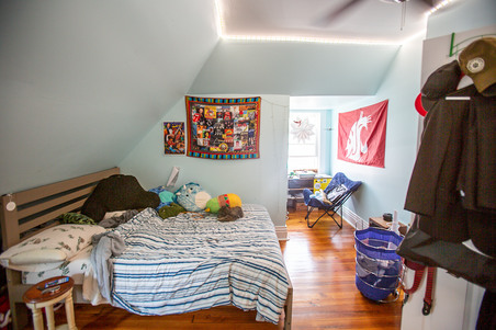 Enlarge photo 126