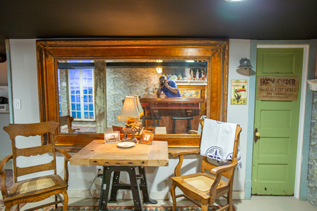 Enlarge photo 69