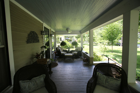 Enlarge photo 105