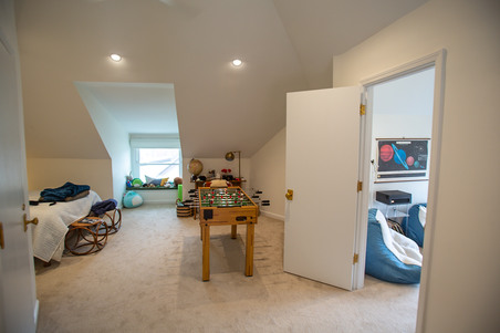 Enlarge photo 73