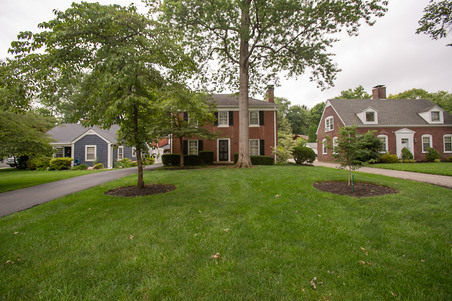 3305 Chickadee Rd