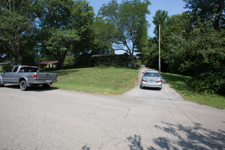Enlarge photo 53