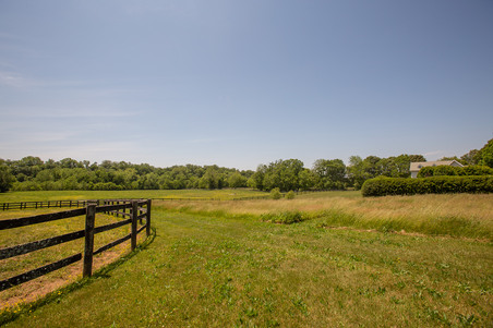 Enlarge photo 38