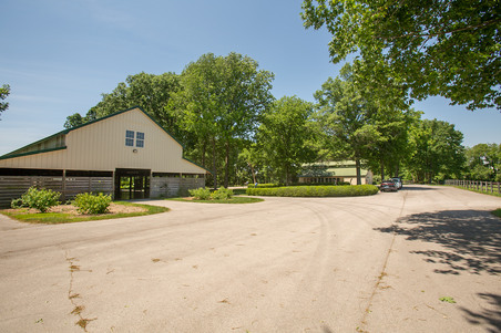 Saxony Fawn and Farrow Farm Barns