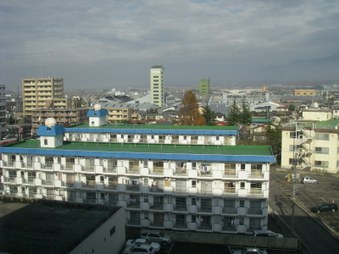 Enlarge photo 3