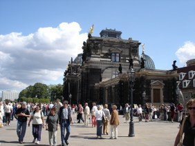 Enlarge photo 42