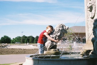 Enlarge photo 95