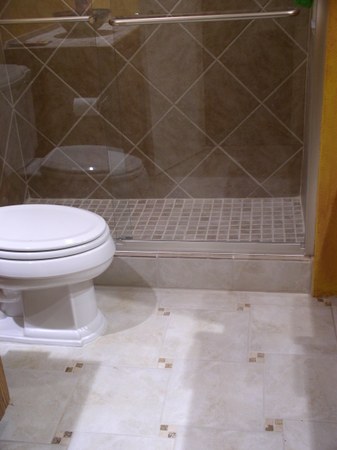 Enlarge photo 12