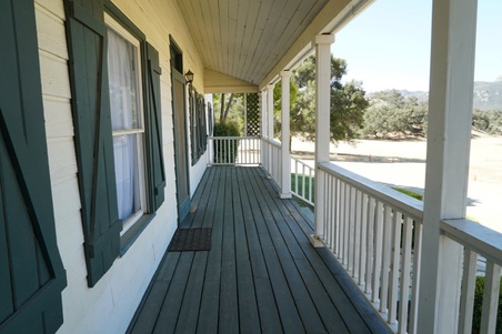 Enlarge photo 30