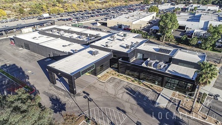 Mini_Cooper_Dealership