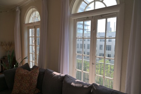 Enlarge photo 12