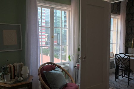 Enlarge photo 32
