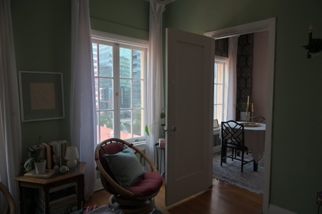 Enlarge photo 33