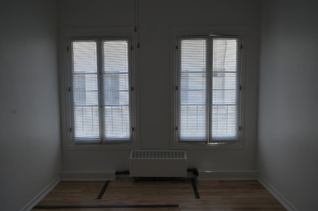 Enlarge photo 25