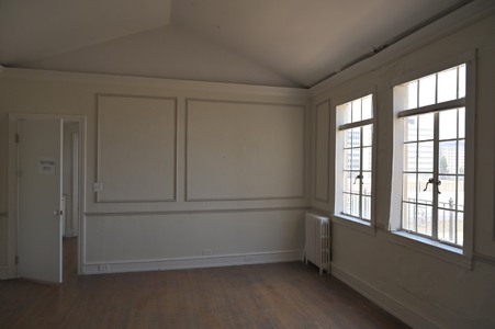 Enlarge photo 53