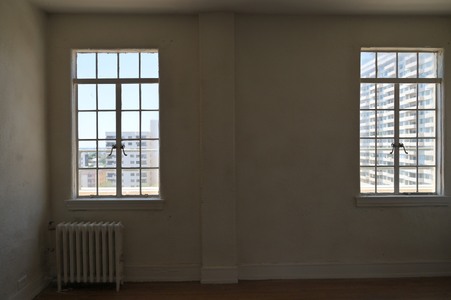 Enlarge photo 64