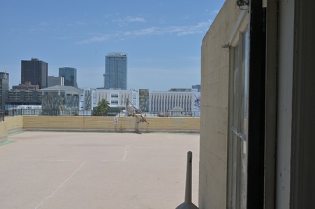 Enlarge photo 70