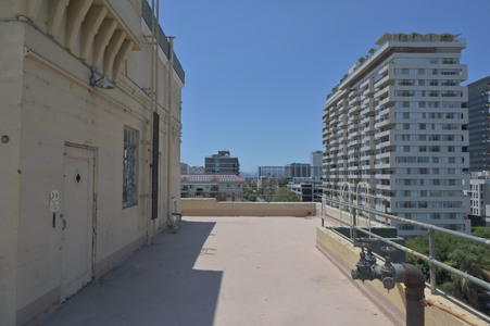 Enlarge photo 75