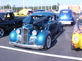 Enlarge photo 891