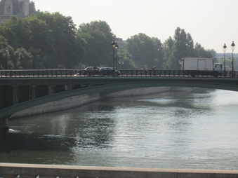 Enlarge photo 22