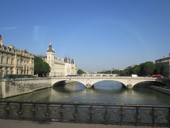 Enlarge photo 26