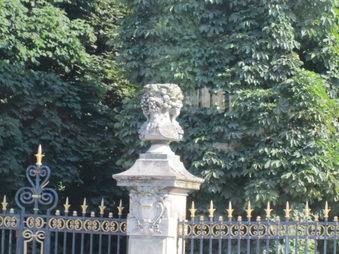 Enlarge photo 34