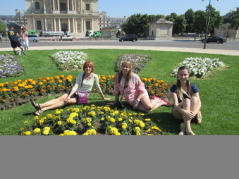 Enlarge photo 88