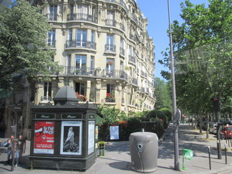 Enlarge photo 91
