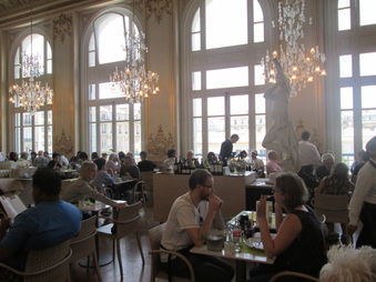 Enlarge photo 293