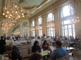 Enlarge photo 299