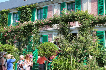 Enlarge photo 200