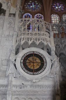 Enlarge photo 379