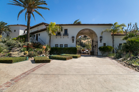 Hummingbird Nest Ranch