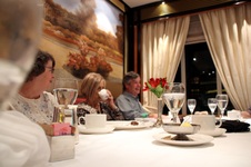 Enlarge photo 198