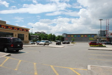 1475 Dundas St E & Hurontario